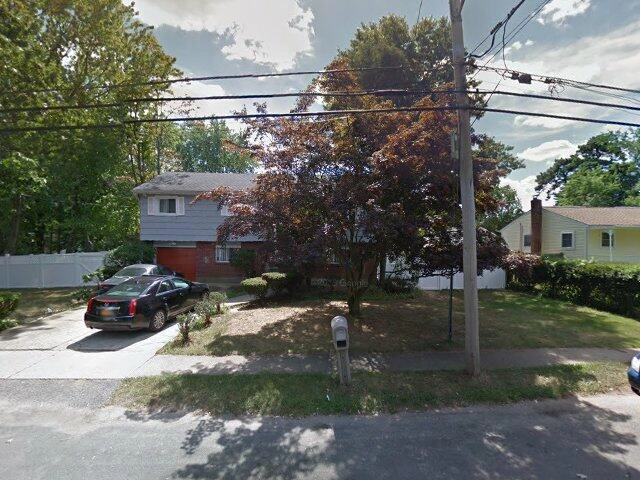 House image located at West Babylon, NY 11704