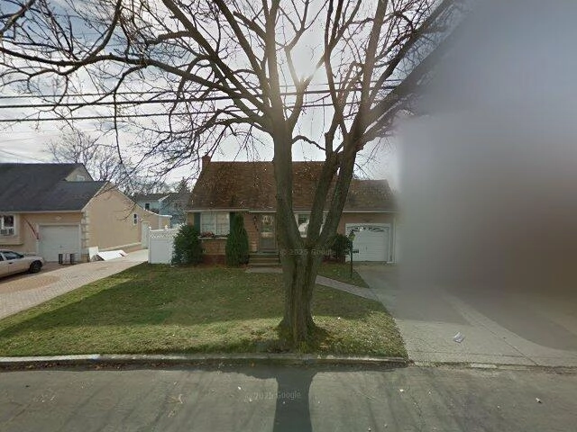 House image located at Lindenhurst, NY 11757