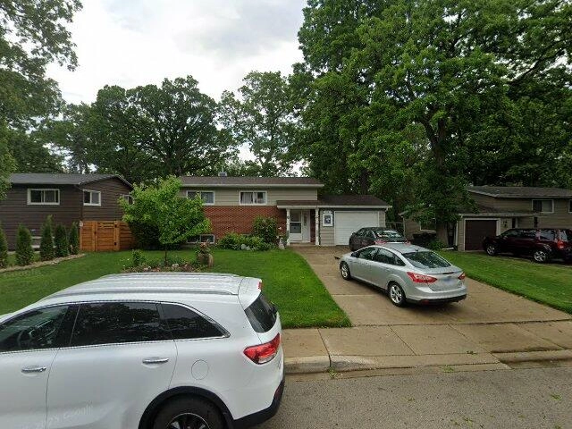 House image located at Streamwood, IL 60107