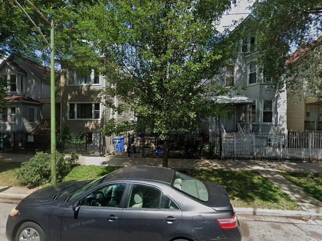 House image located at Chicago, IL 60647
