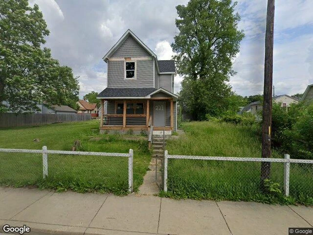 House image located at Indianapolis, IN 46201