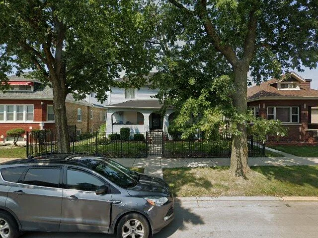 House image located at Chicago, IL 60620