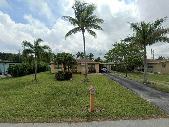 House image located at West Palm Beach, FL 33406