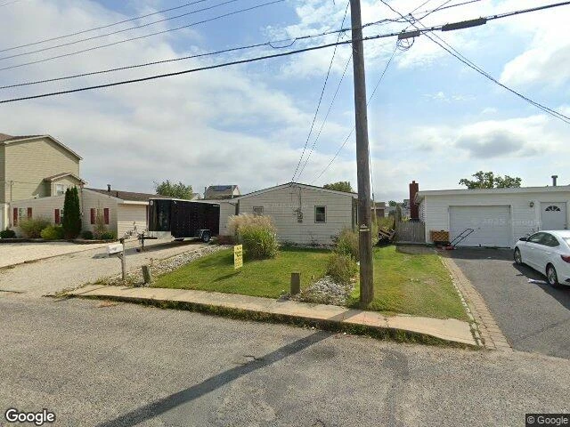 House image located at Tuckerton, NJ 08087