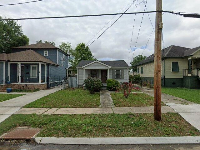 House image located at New Orleans, LA 70122