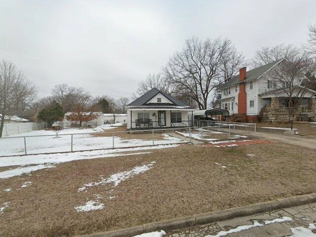 House image located at De Soto, IL 62924