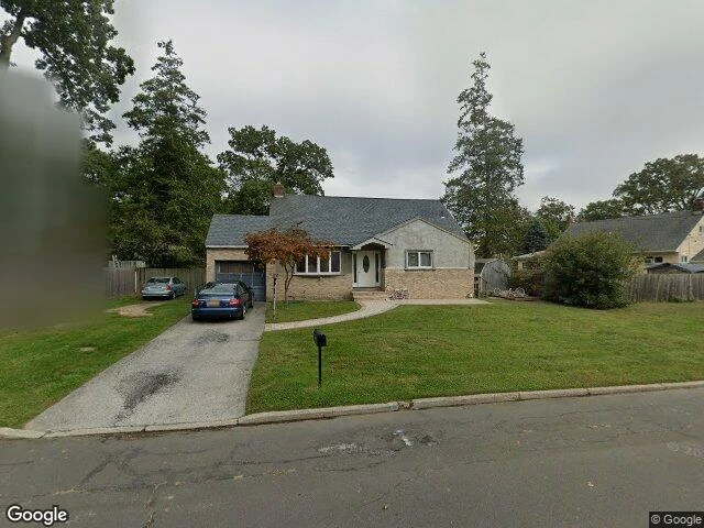 House image located at North Babylon, NY 11703