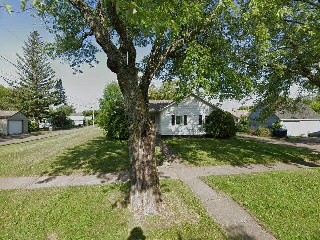 House image located at Superior, WI 54880