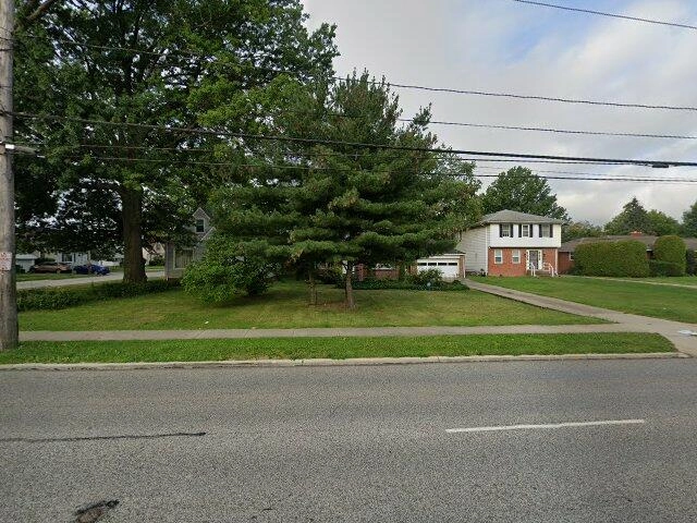House image located at Cleveland, OH 44125
