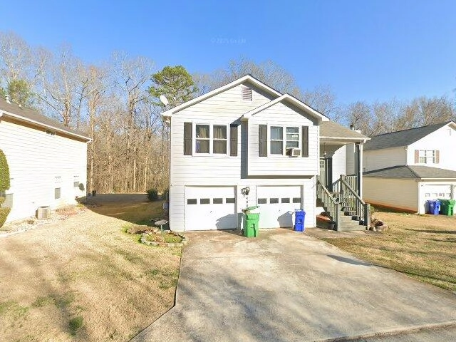 House image located at Lithonia, GA 30038