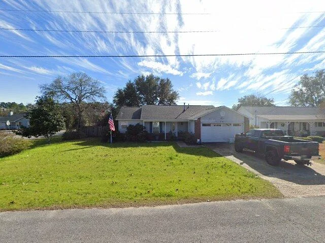 House image located at Crestview, FL 32536