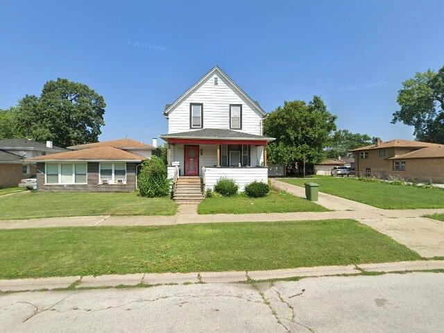 House image located at Dolton, IL 60419