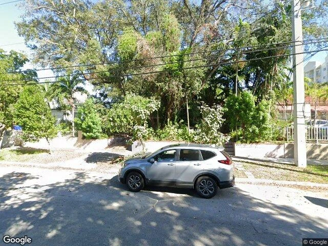 House image located at Miami, FL 33129