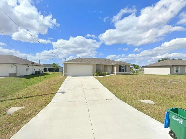 House image located at Cape Coral, FL 33993