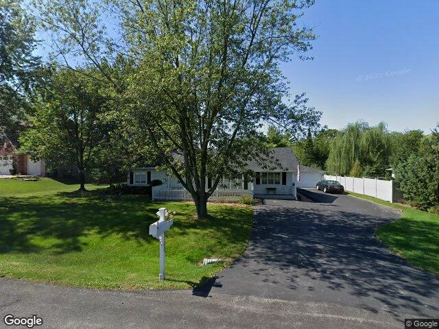 House image located at La Grange, IL 60525