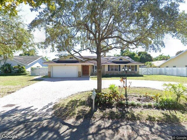 House image located at Miami, FL 33196