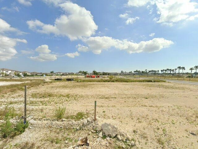 House image located at Miami, FL 33170