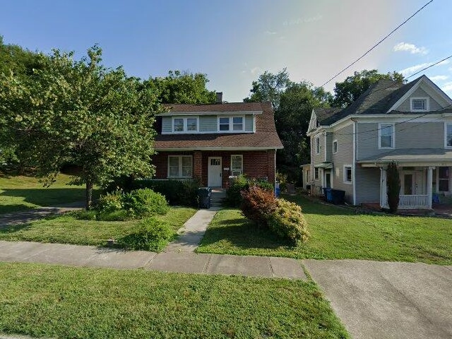 House image located at Roanoke, VA 24015