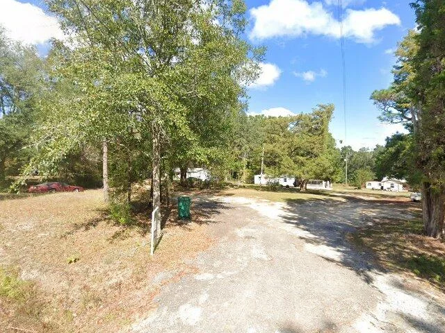 House image located at Caryville, FL 32427