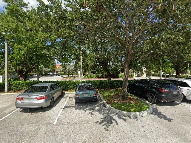 House image located at Dania, FL 33004