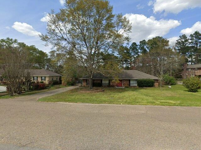 House image located at Hattiesburg, MS 39402