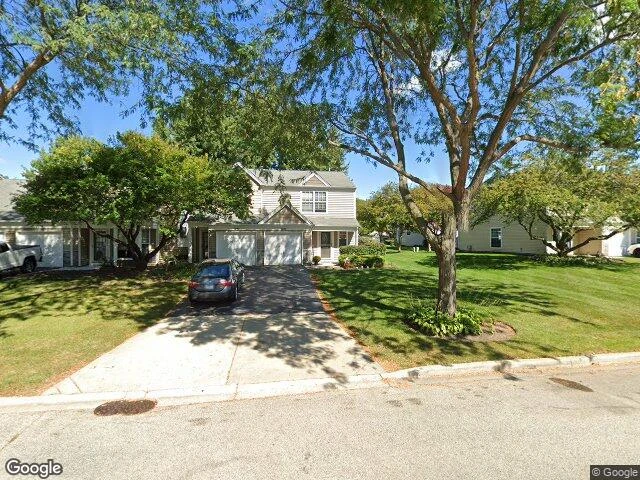 House image located at Elgin, IL 60123