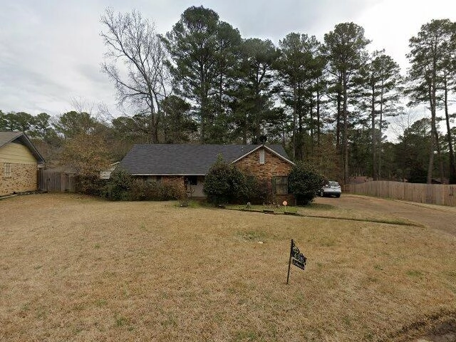 House image located at Bristol, CT 06010