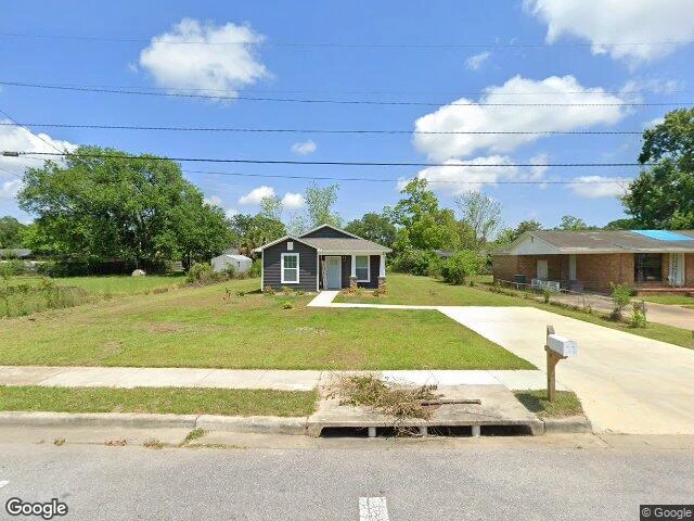 House image located at Pensacola, FL 32505