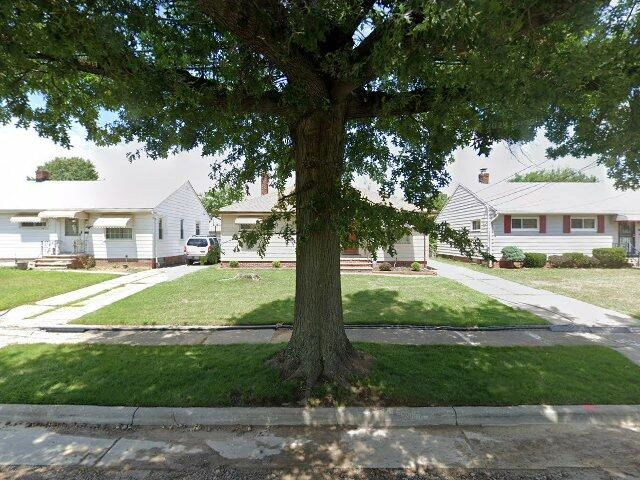 House image located at Maple Heights, OH 44137