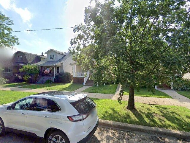 House image located at Chicago, IL 60630