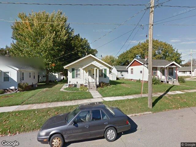 House image located at Mason City, IA 50401