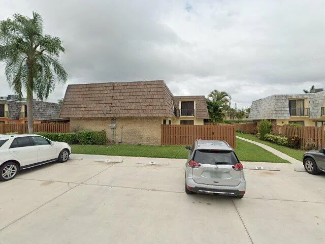 House image located at Lake Worth, FL 33461