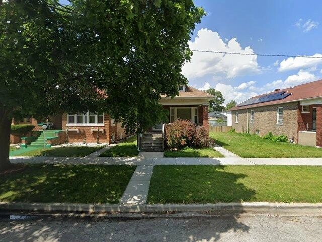 House image located at Chicago, IL 60619