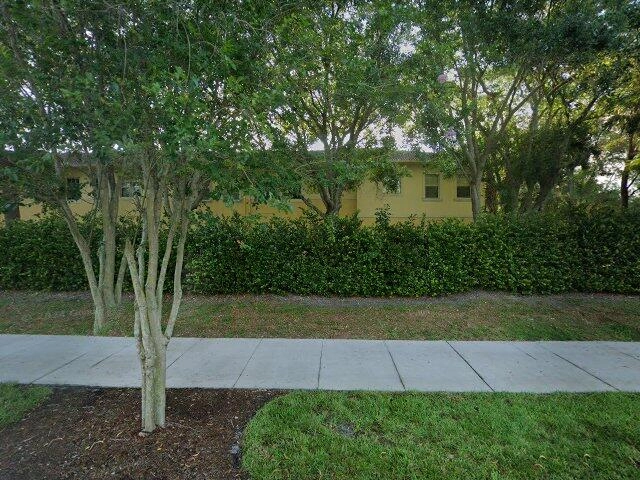 House image located at West Palm Beach, FL 33411