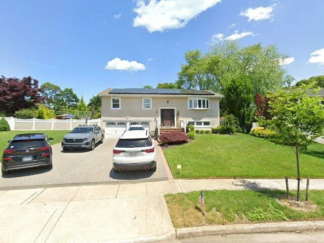 House image located at Kings Park, NY 11754