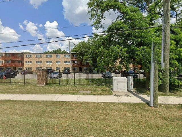 House image located at Mount Prospect, IL 60056