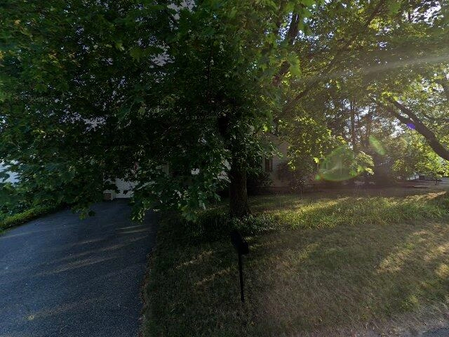 House image located at Clendenin, WV 25045