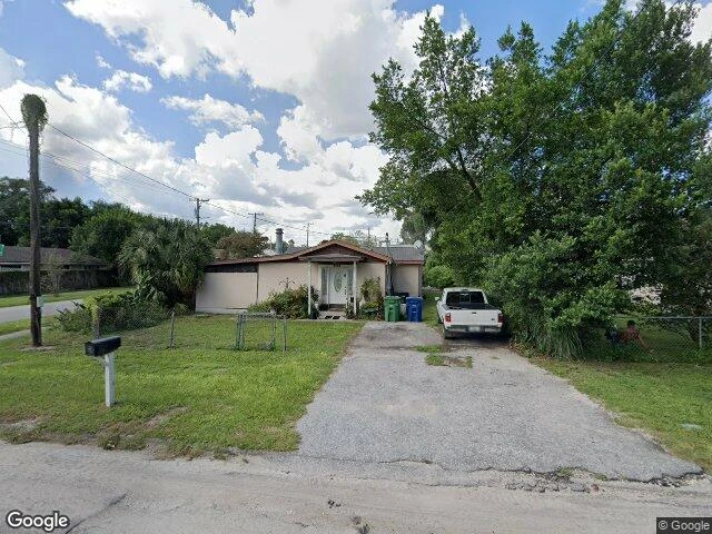 House image located at Tampa, FL 33604