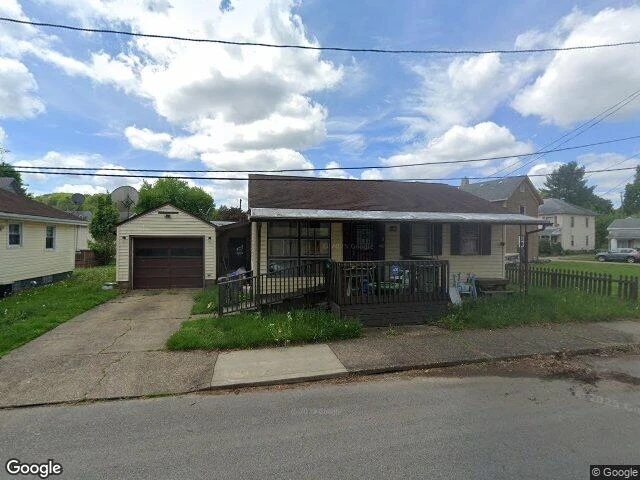 House image located at Newcomerstown, OH 43832