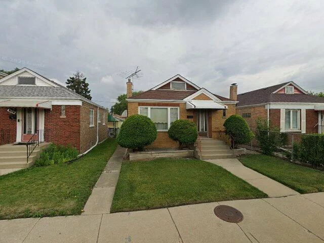 House image located at Chicago, IL 60638