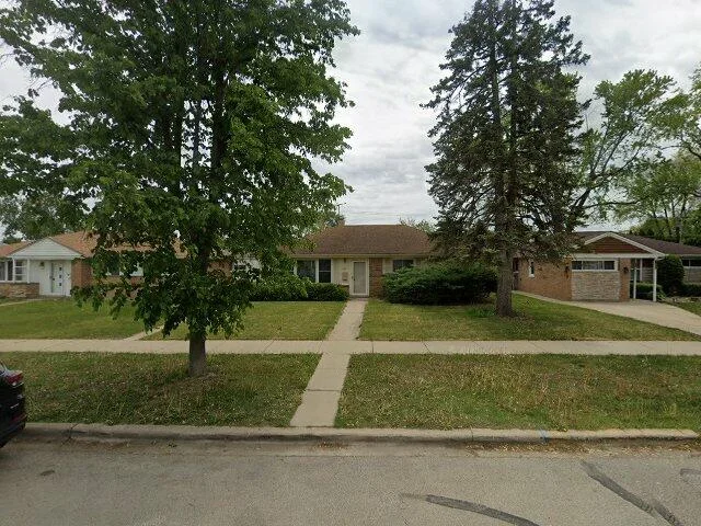 House image located at Des Plaines, IL 60016