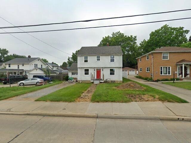 House image located at Mandan, ND 58554