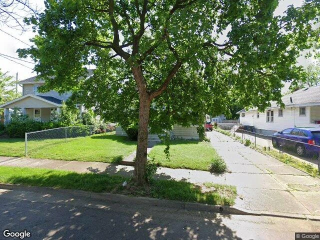 House image located at Akron, OH 44301