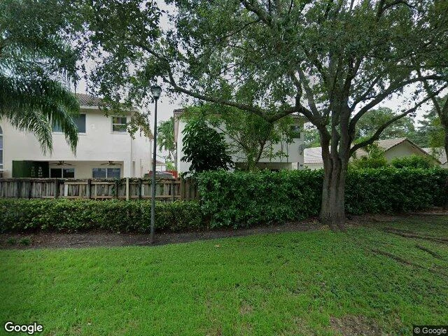 House image located at Miami, FL 33196