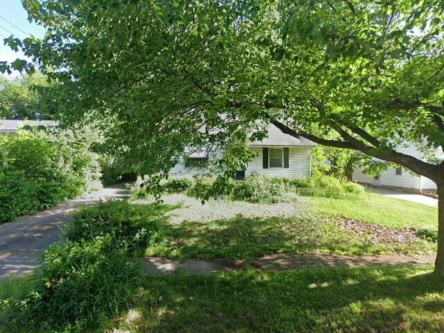 House image located at Akron, OH 44301