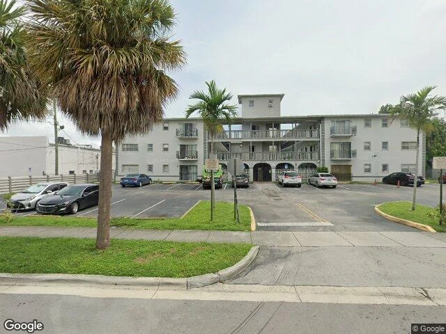 House image located at Miami, FL 33162