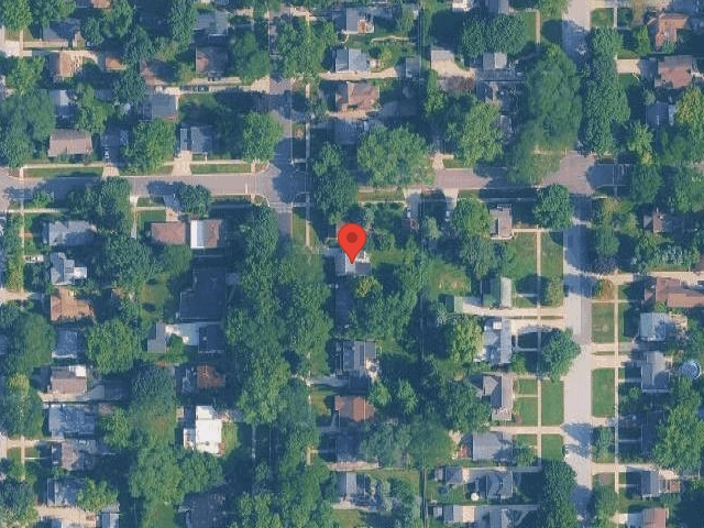 House image located at Indianapolis, IN 46201