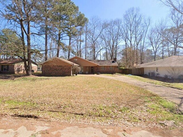 House image located at Brandon, MS 39047