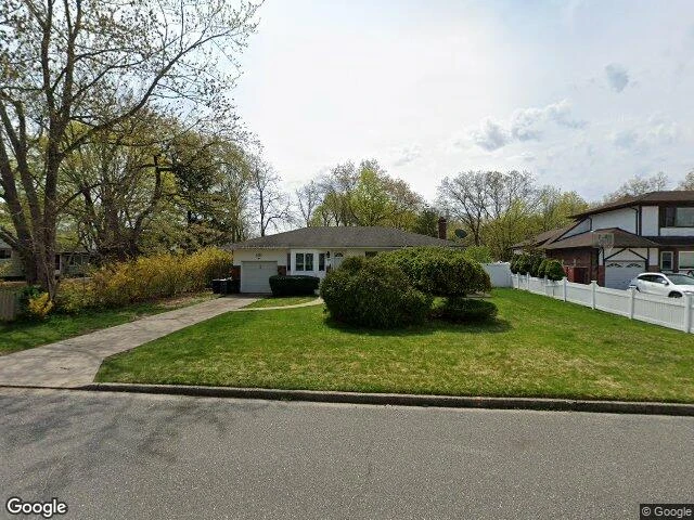 House image located at Commack, NY 11725