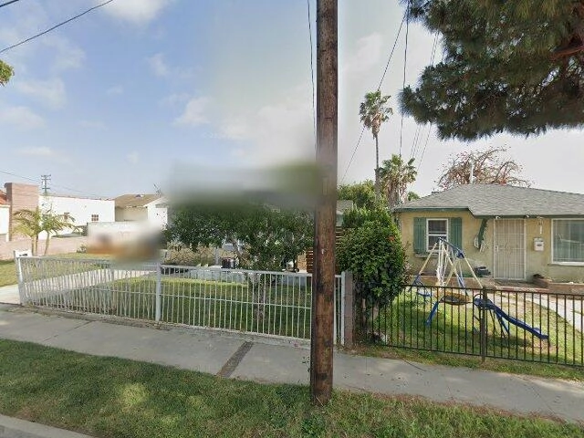 House image located at Inglewood, CA 90303